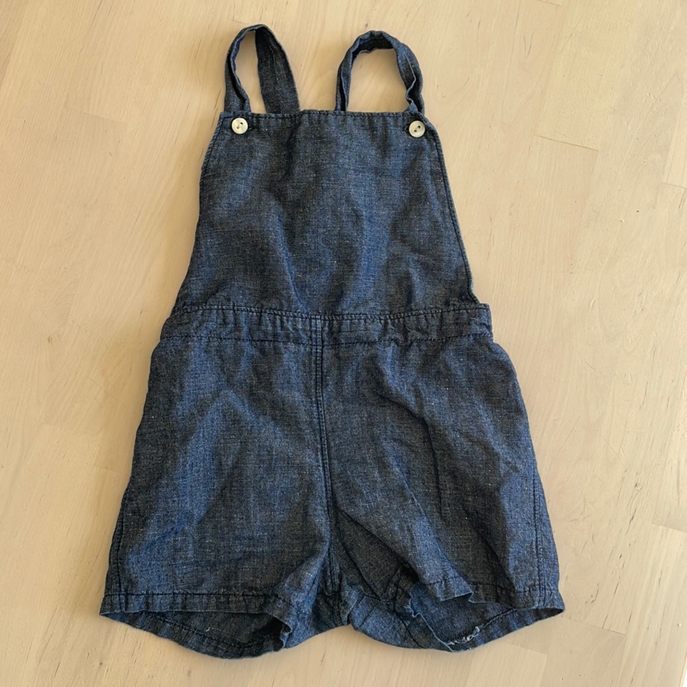 Like new Mabo Kids 4/5 linen denim overall shorts